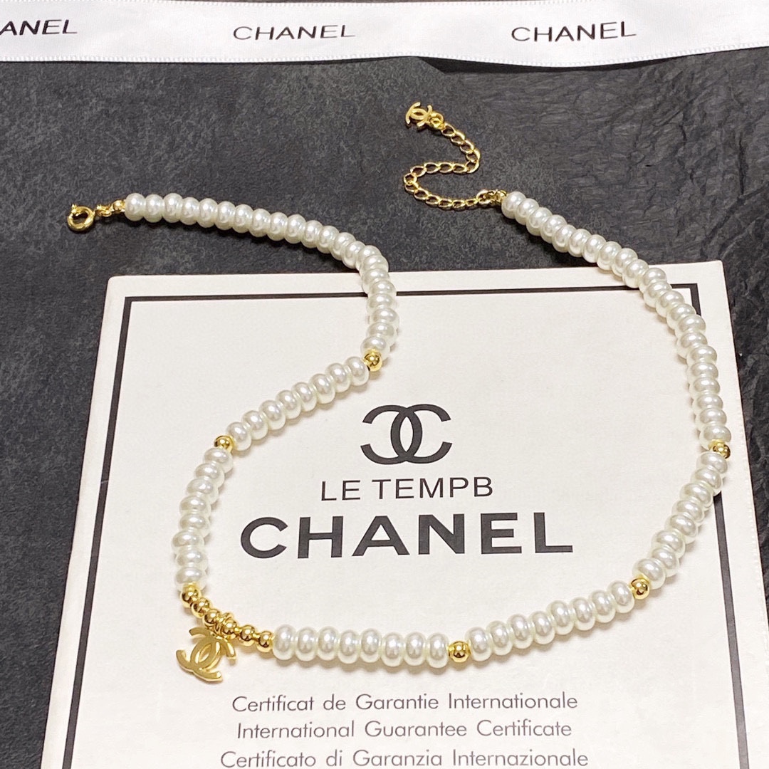 Chanel Necklaces